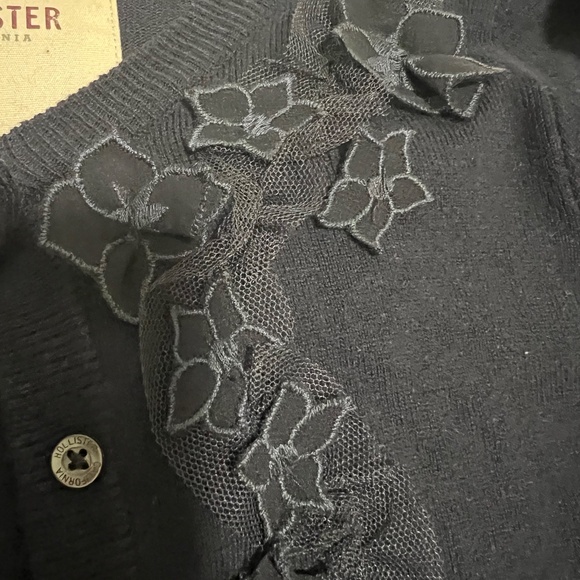 Sweter - Picture 3 of 4